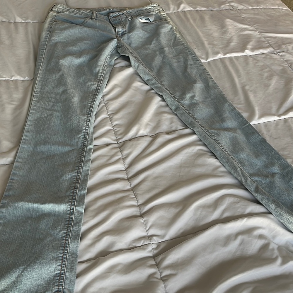 Light blue stretch jeans